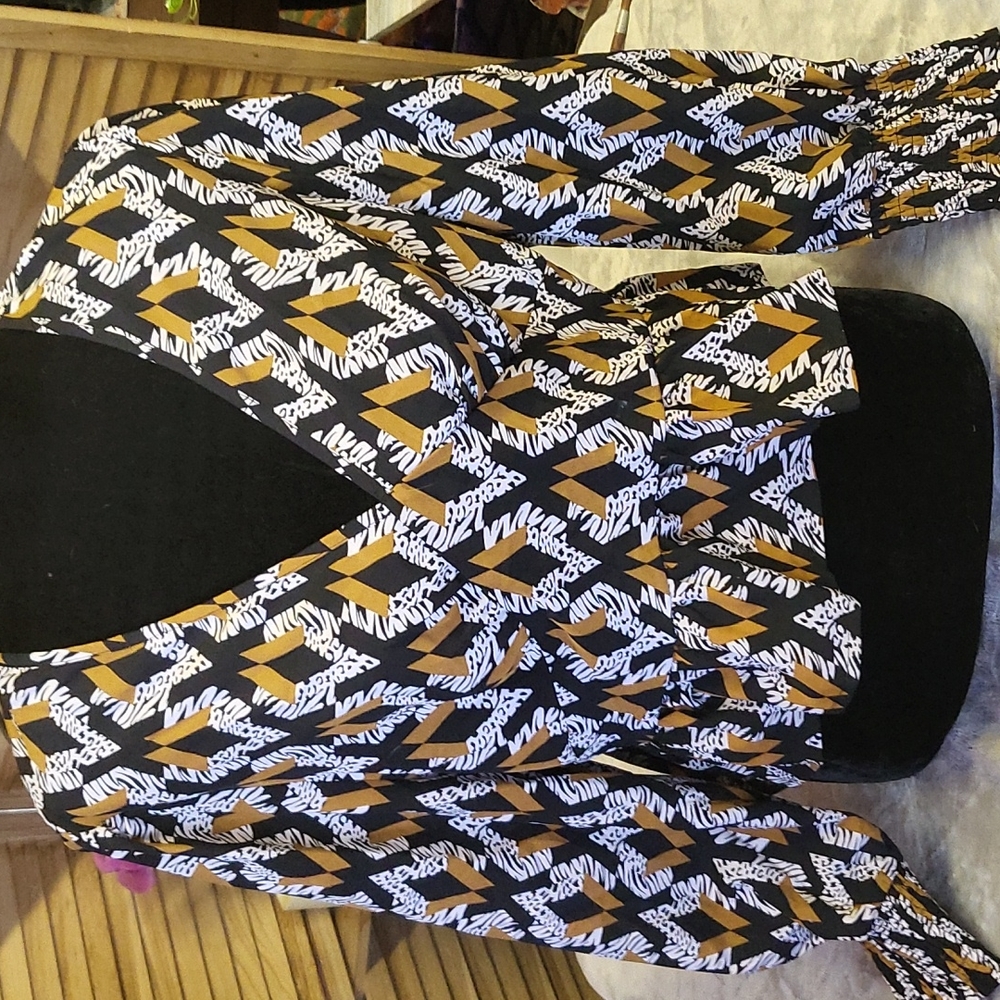 New Shein Vneck Blouse
